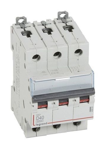 Автоматический выключатель Legrand DX³ 3P 40А (D) 10кА