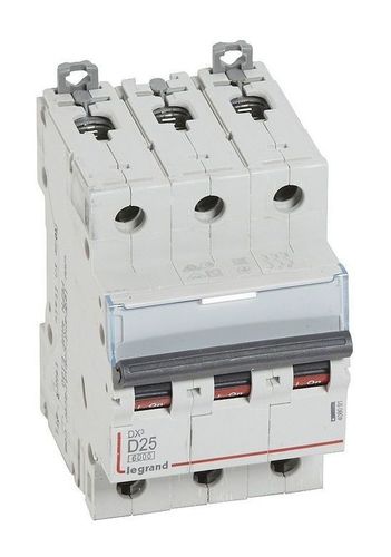 Автоматический выключатель Legrand DX³ 3P 25А (D) 10кА