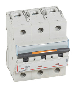 Автоматический выключатель DX³ 3P 50А (D) 25кА