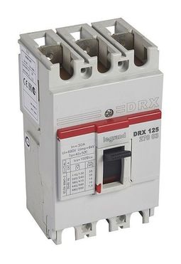 Силовой автомат DRX 125А, термомагнитный, 10кА, 3P, 30А, 027003